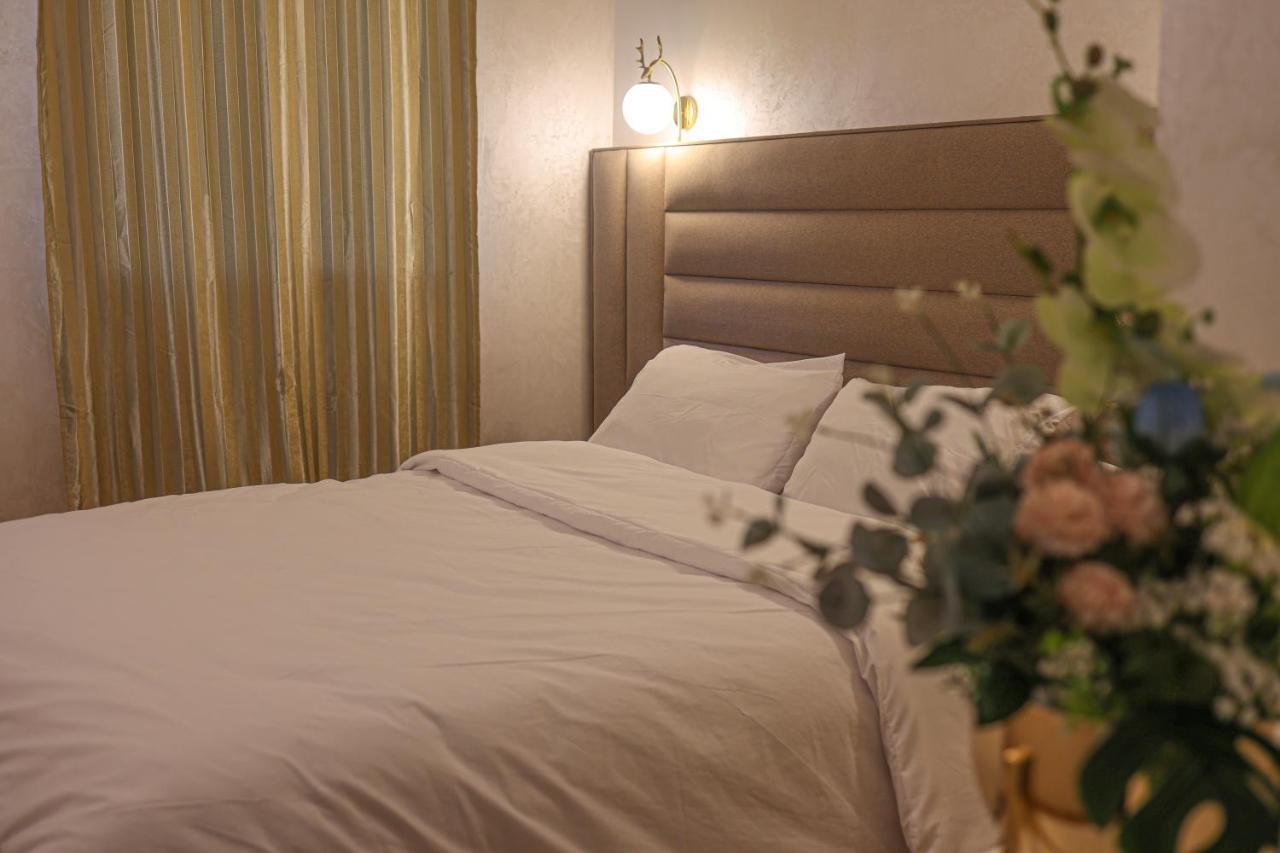 Hotel Des Lilas Oujda Exterior photo